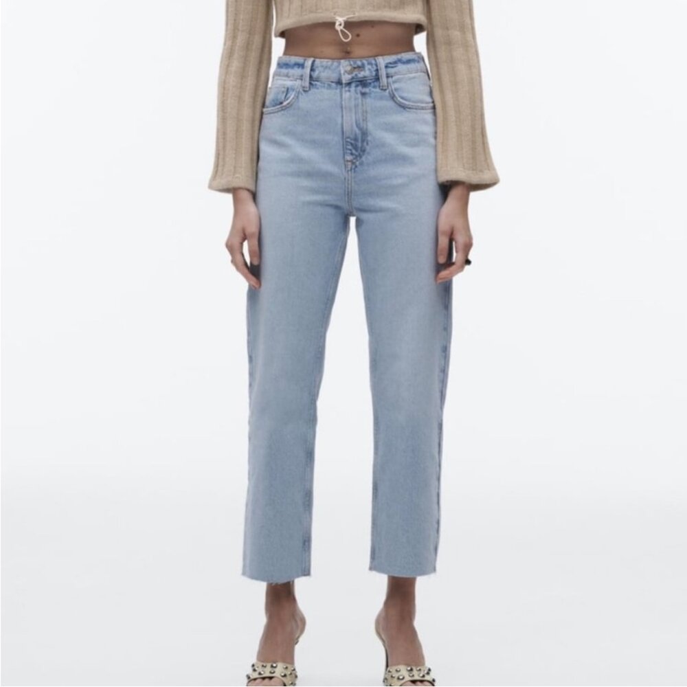 Zara High Waist Straight Fit Rigid Ankle Jeans – Raw Hem Size EUR 40 / US 8
